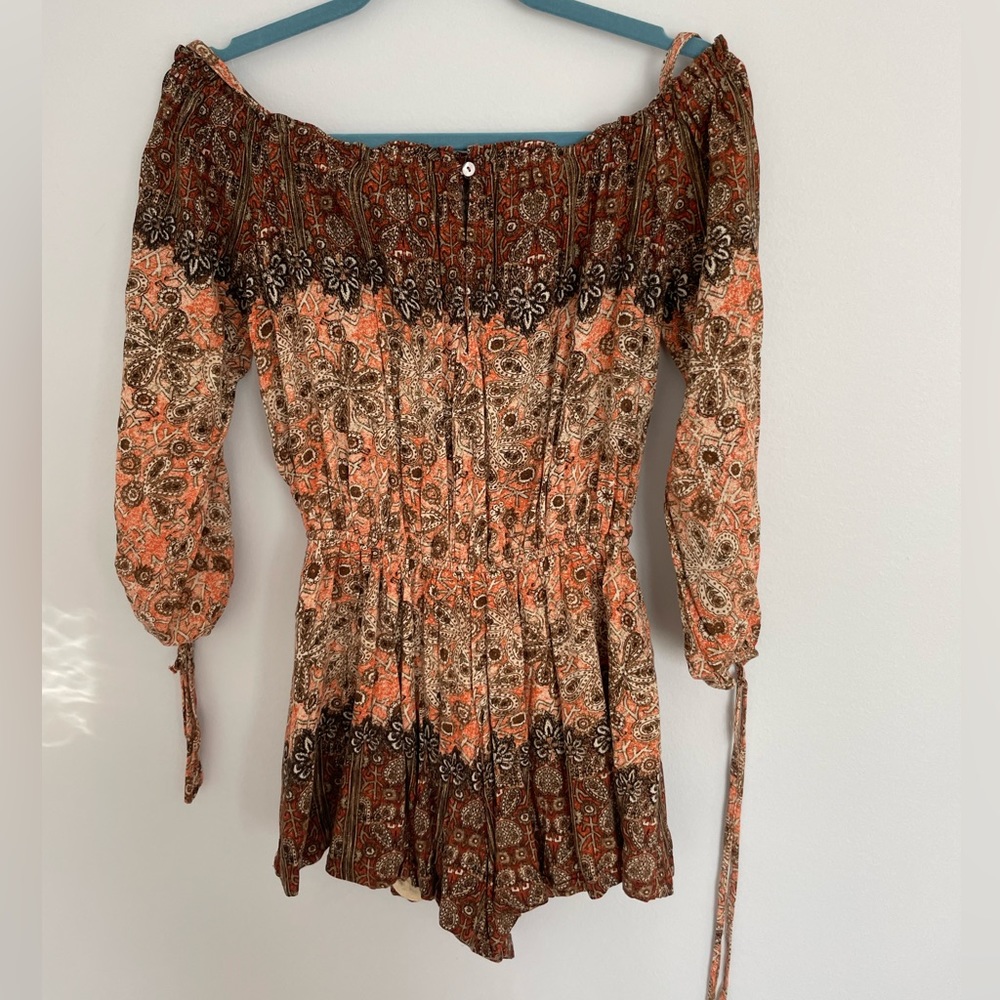 Long sleeve paisley romper